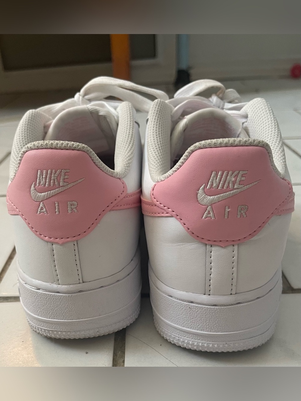 🤍🩷 Nike Air Force 1 Sneakers — White with Pink Swoosh - Picture 4 of 8